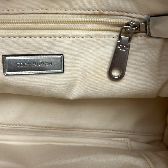 Tory Burch Beige Tote Bag with Metallic Silver Accents and Logo - Picture 7 of 9